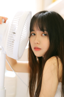 捕蝉大姑娘浪古言